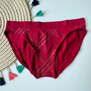 Victoria's Secret Seamless Bikini Panty Red Shimmer Lacquer Logo Plaid M NEW